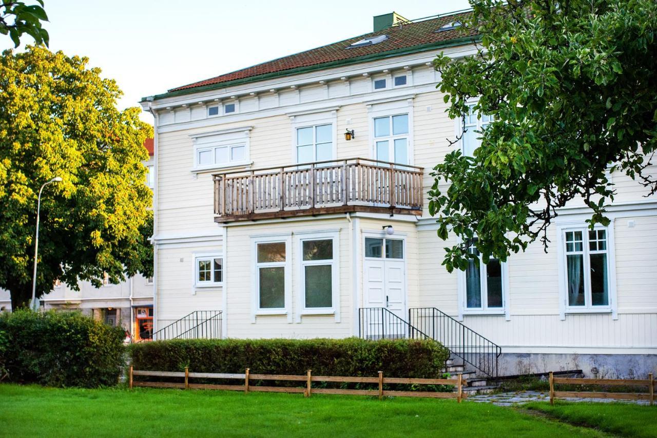 Vaenersborgs Vandrarhem Ngoại thất bức ảnh