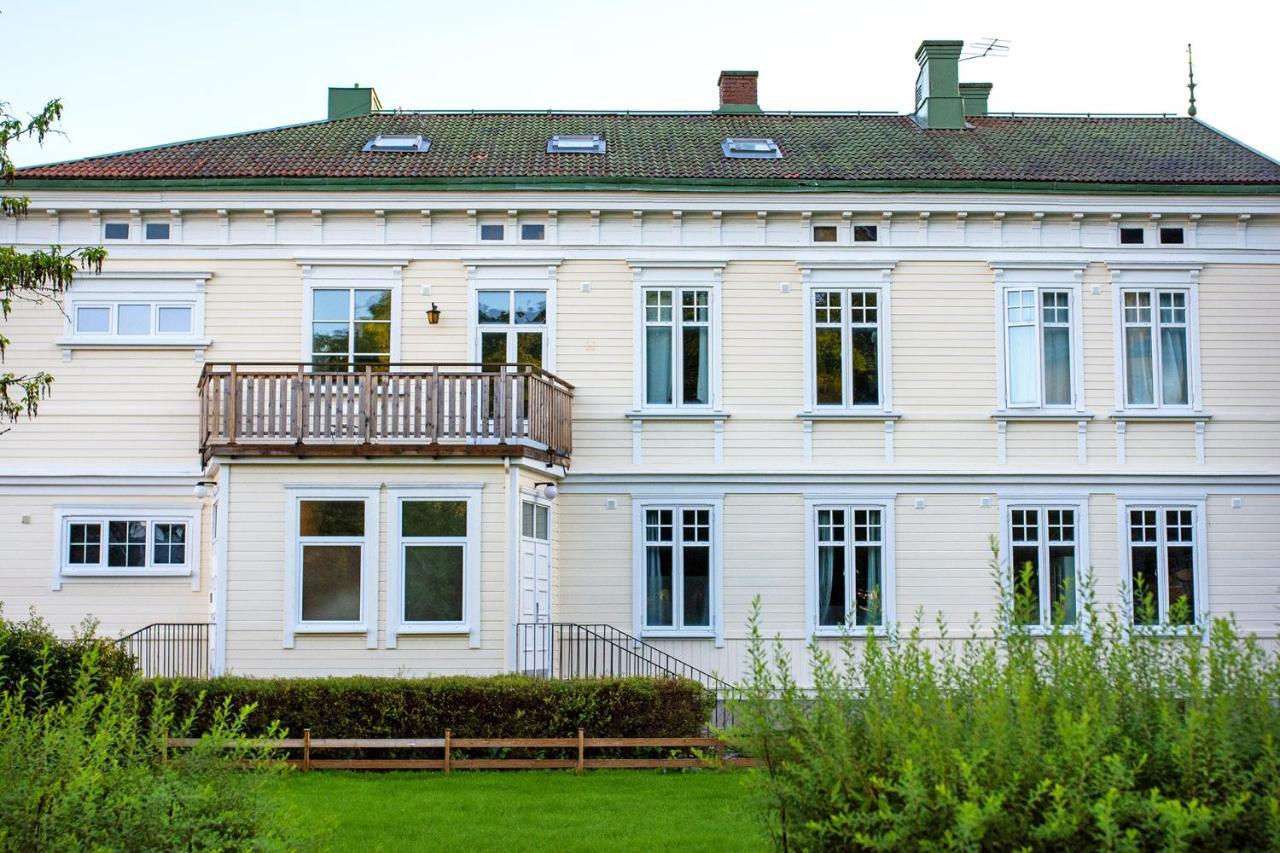 Vaenersborgs Vandrarhem Ngoại thất bức ảnh
